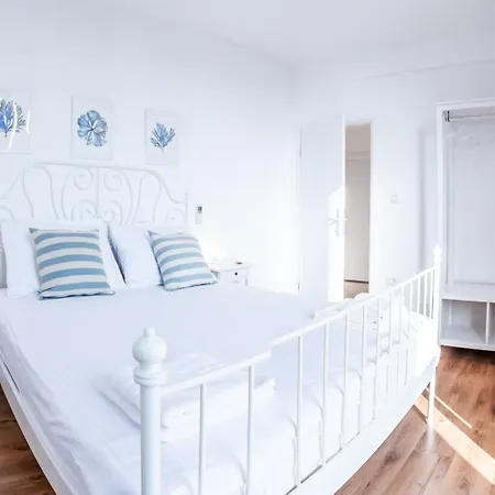Umag Seafront Seaview Center Apartments Old Town 1,2,3,4 By Rentistra Exterior photo