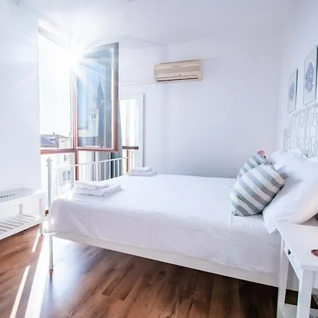 Umag Seafront Seaview Center Apartments Old Town 1,2,3,4 By Rentistra Exterior photo