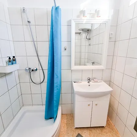 Umag Seafront Seaview Center Apartments Old Town 1,2,3,4 By Rentistra Exterior photo