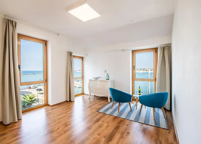 Umag Seafront Seaview Center Apartments Old Town 1,2,3,4 By Rentistra