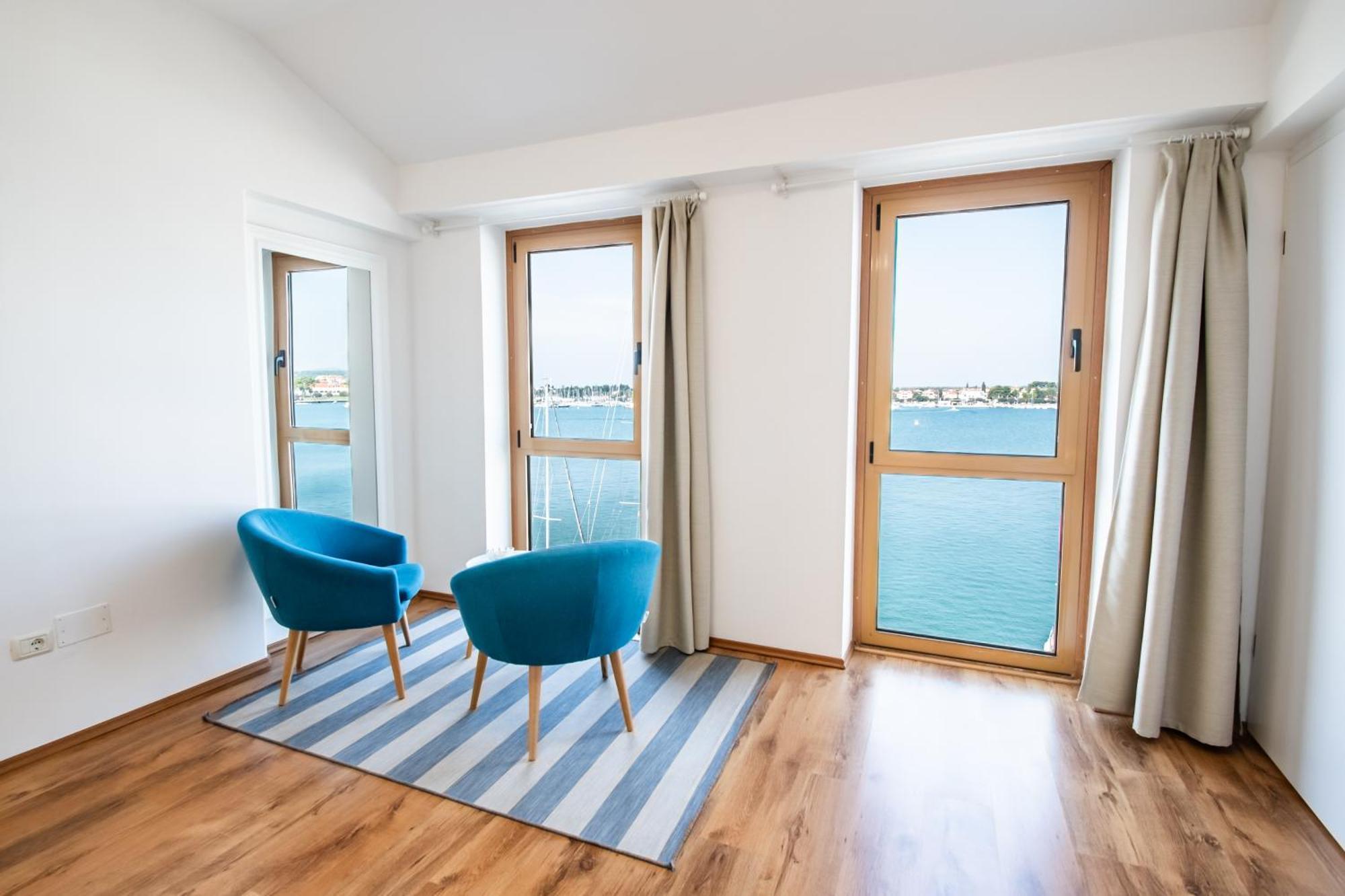 Seafront Seaview Center Old Town 1,2,3,4 By Rentistra Apartment Umag
