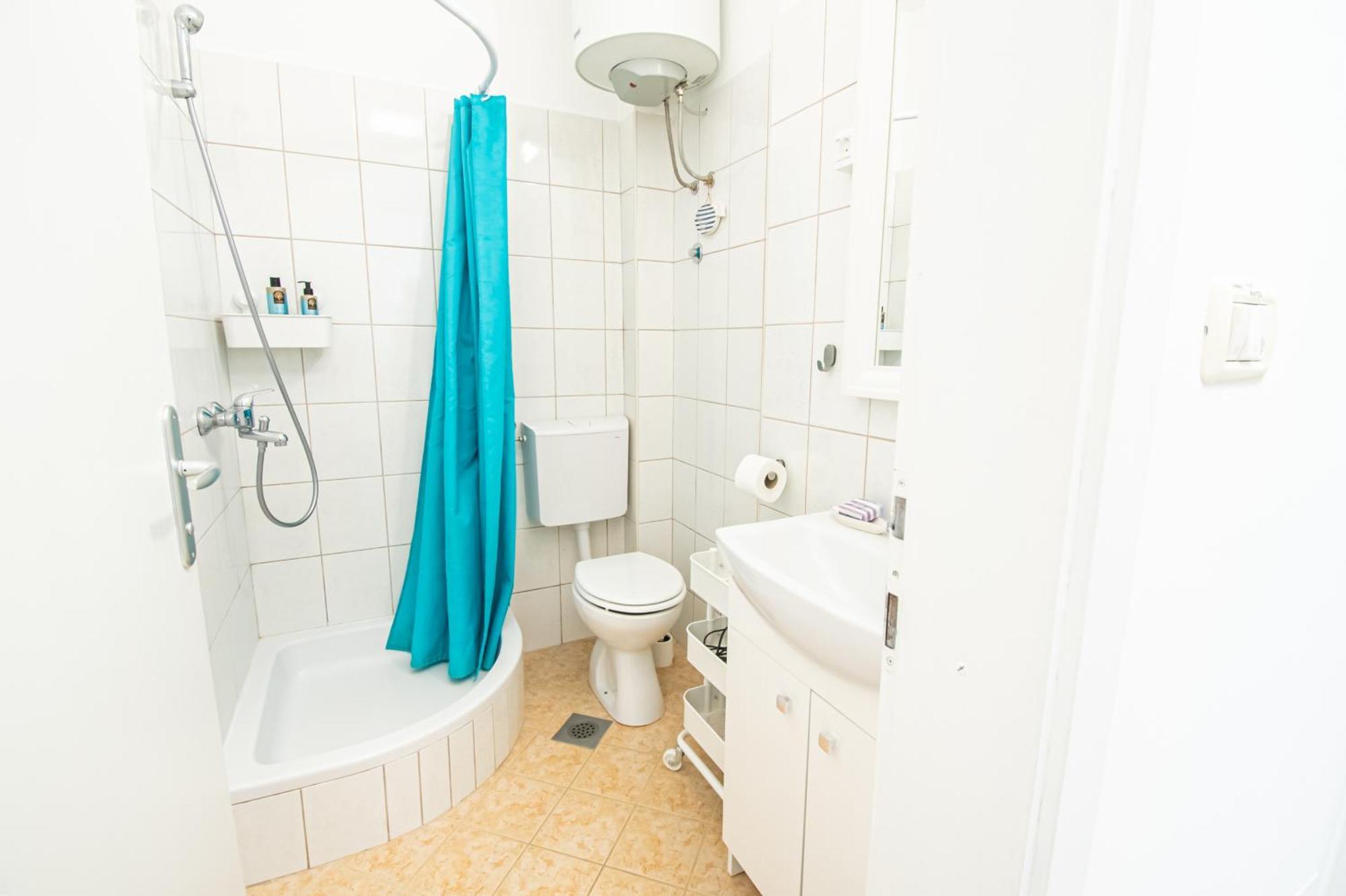 Seafront Seaview Center Old Town 1,2,3,4 By Rentistra Apartment *