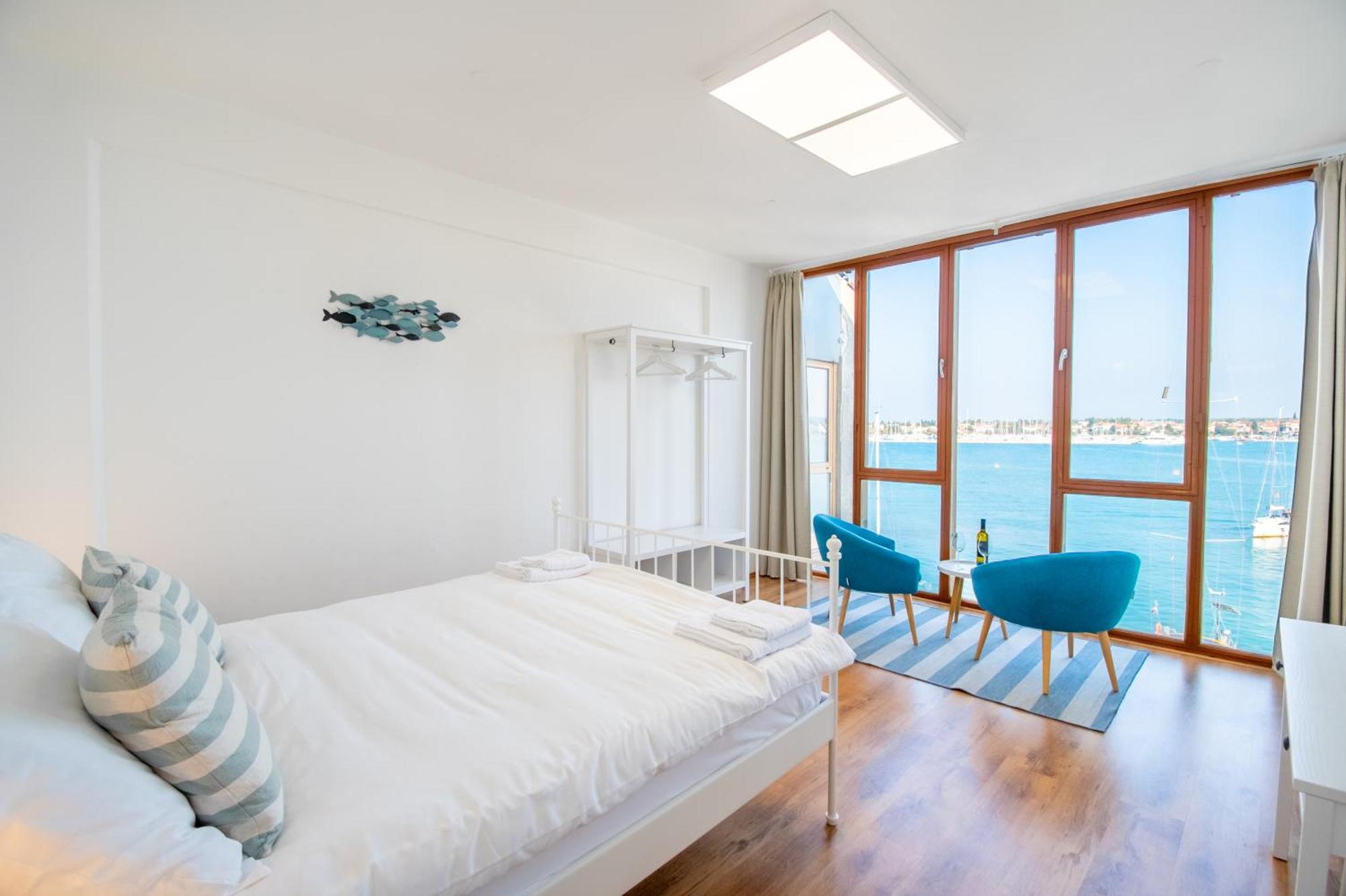 Seafront Seaview Center Old Town 1,2,3,4 By Rentistra Apartment Umag